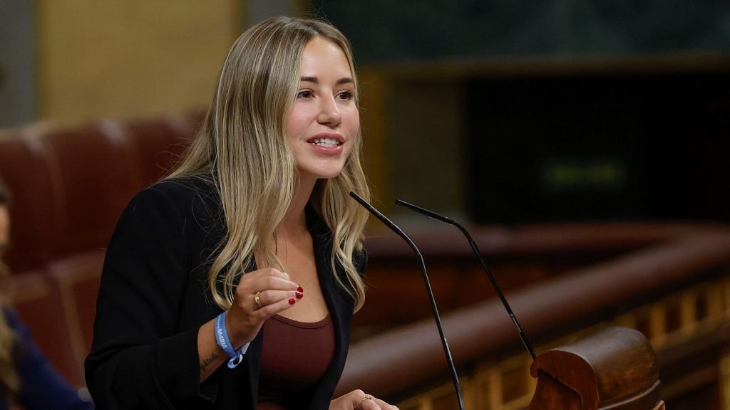 España: dimite Noelia Núñez, diputada del PP, tras admitir irregularidades en su currículum